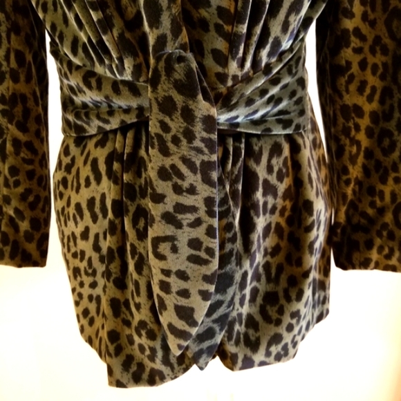 Bicci Leopard Print Olive & Black Velvet 100% Cotton Jacket with Tie - Picture 5 of 13